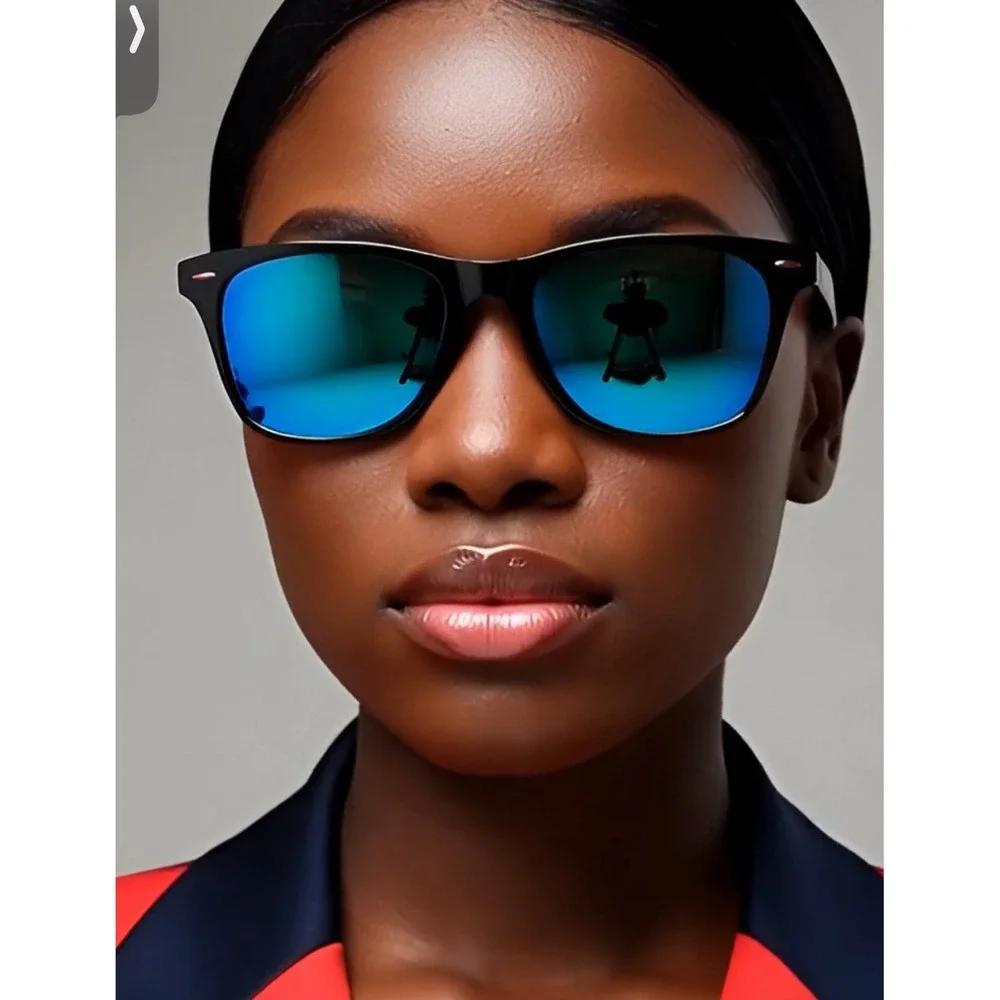 Polarized Sunglasses For Women Black Frame Blue Mirror Lenses UV‎ Sun Protection